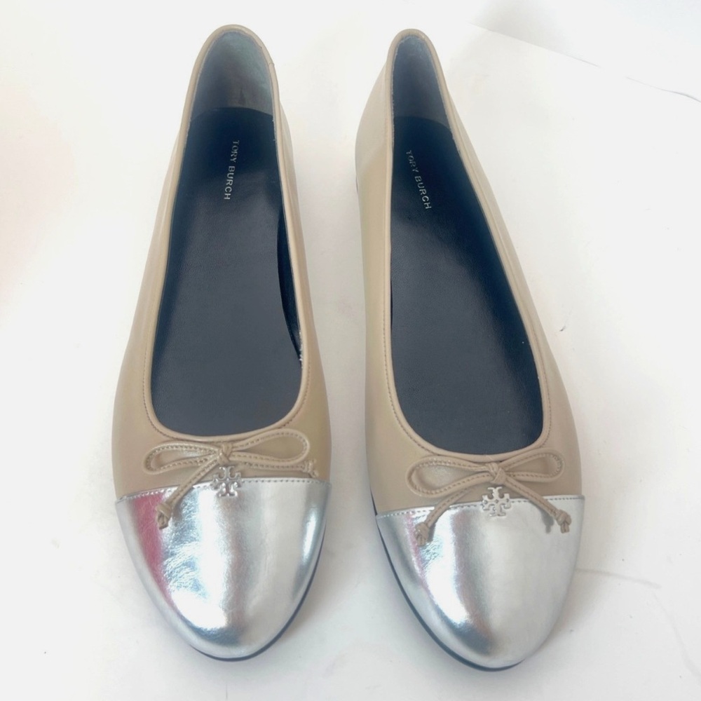 Tory Burch Women's Metallic Silver and Beige Flats (NEW BOX)